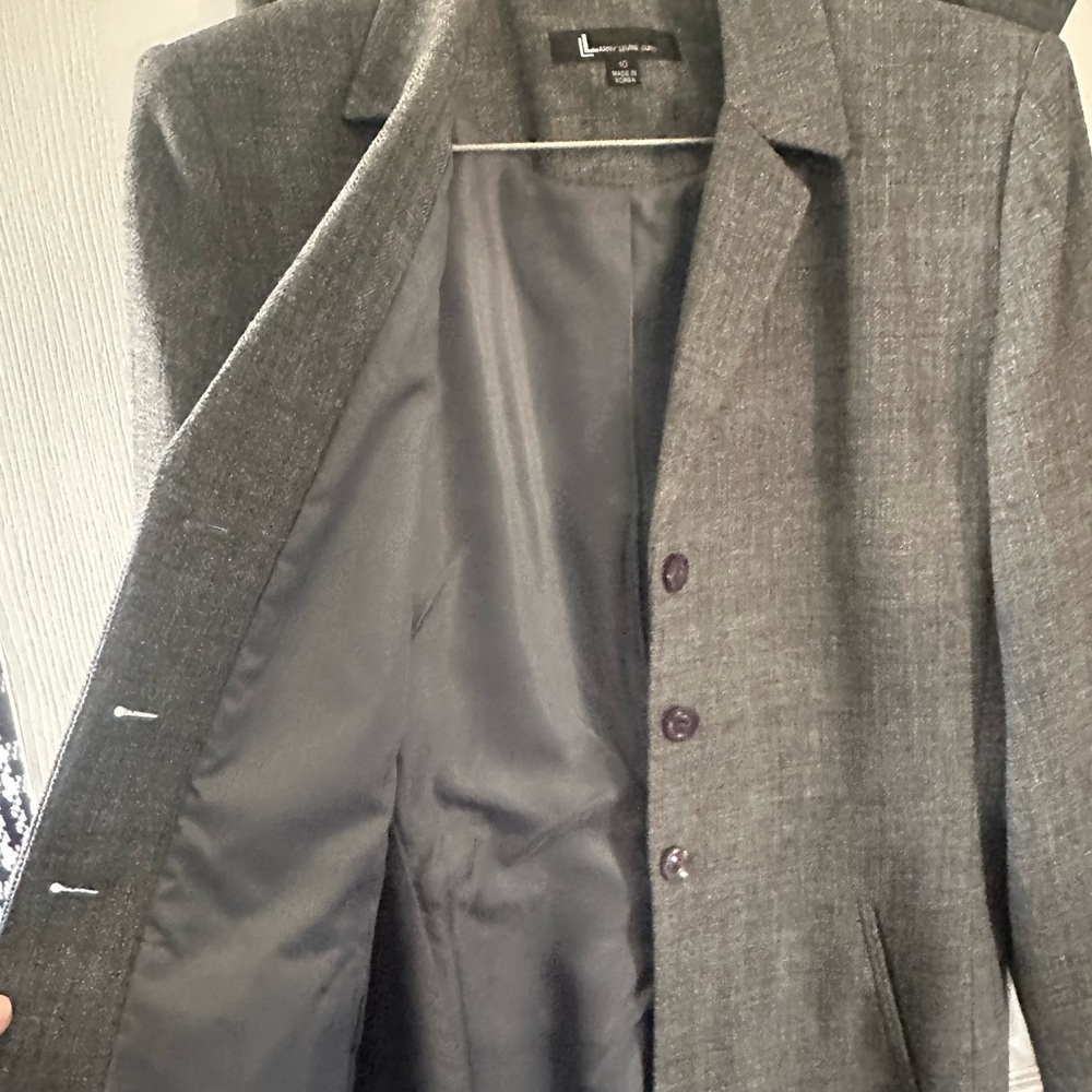 Women’s 2 piece business suit